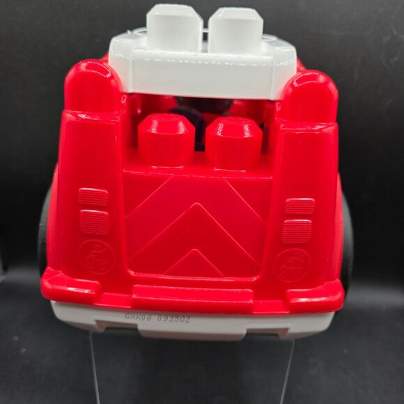 Mega Bloks Block Buddies Freddy Firetruck Toy 6 Pieces Age 1+ FSC Eco-Friendly P - Picture 7 of 9